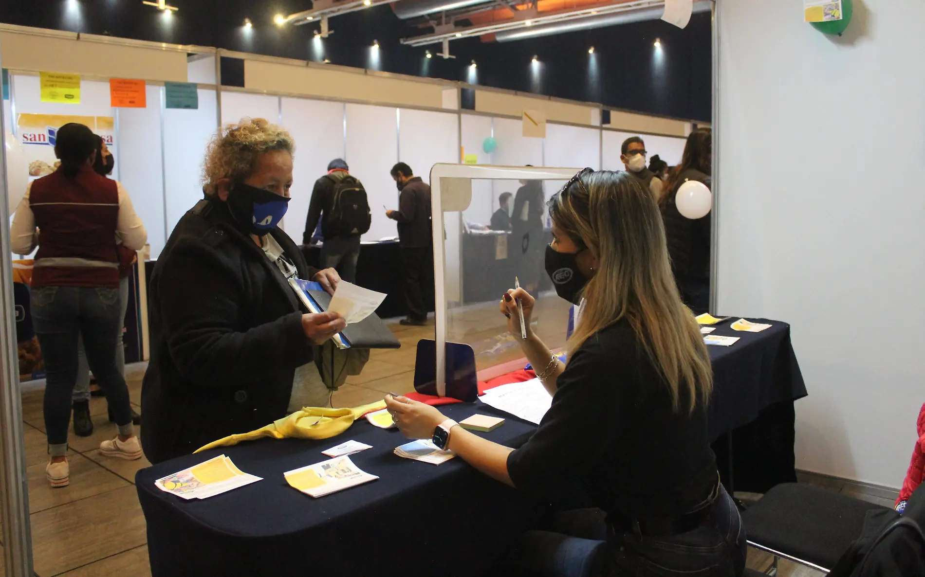 FERIA DEL EMPLEO-CENTRO CONVENCIONES BIBIANAD 05102021027